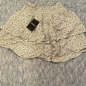 forever 21 pok a dot skirt